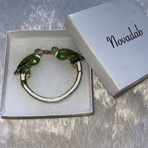 Novadab beautiful hummingbird bracelet